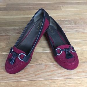 New Liz & Co Tassel Suede Shoes Size 7